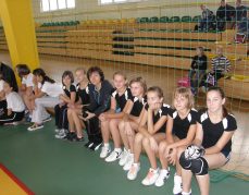 7.10.2010 Zawody w mini piłkę halową dziewcząt.