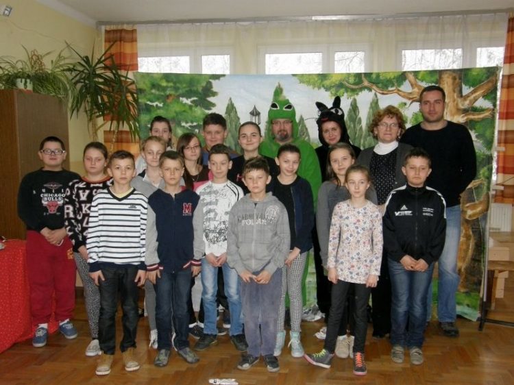 Teatr profilaktyczny „Nauczyć Ufoludka”
