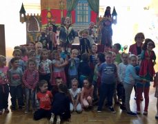 Teatrzyk kukiełkowy ,,Nowe szaty króla”