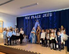 Zajęcia teatralne realizowane w ramach projektu „Spotkania przyjaciół – edukacja przedszkolna w Gminie Limanowa”