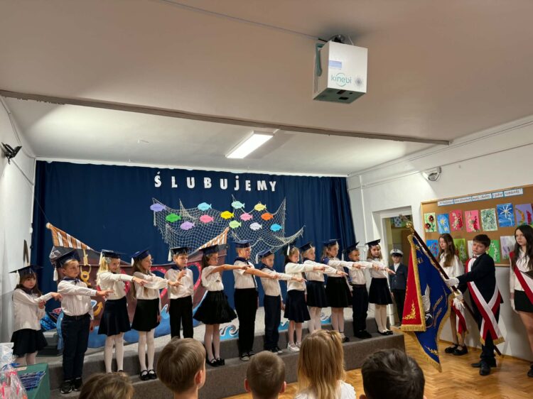 Ahoj, morska przygodo! – ślubowanie klasy pierwszej.
