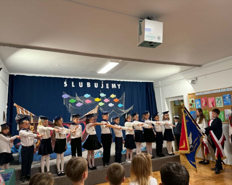 Ahoj, morska przygodo! – ślubowanie klasy pierwszej.